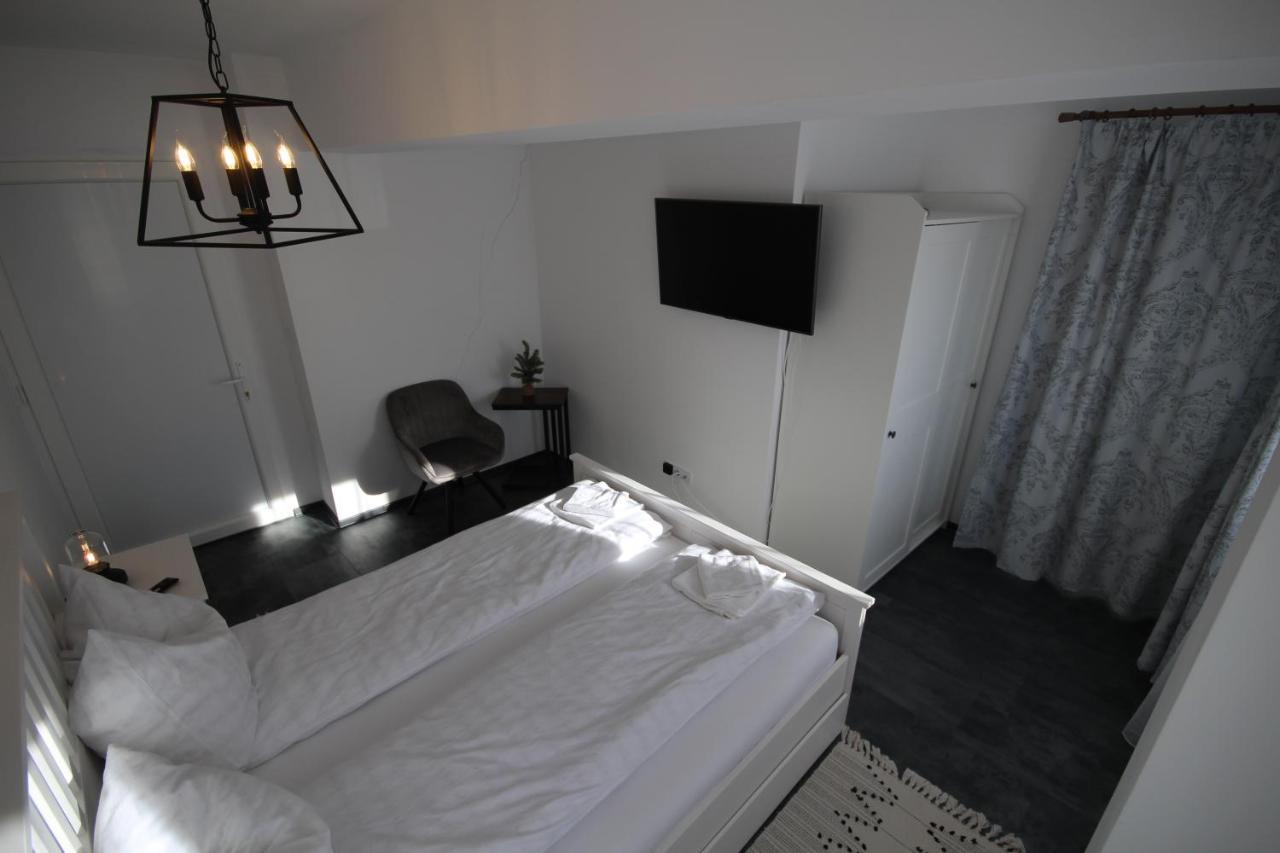 Apartment Francesca Mit Parkplatz Naehe Altstadt Sybin Zewnętrze zdjęcie
